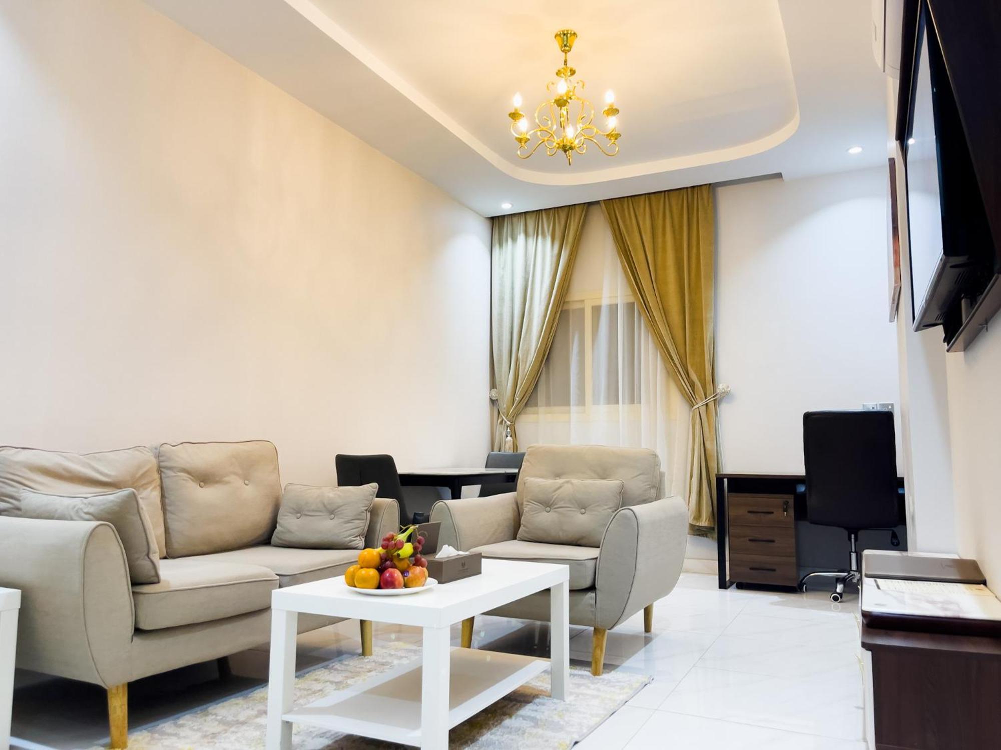 Landmark Hotel Suites Tabuk Exterior photo